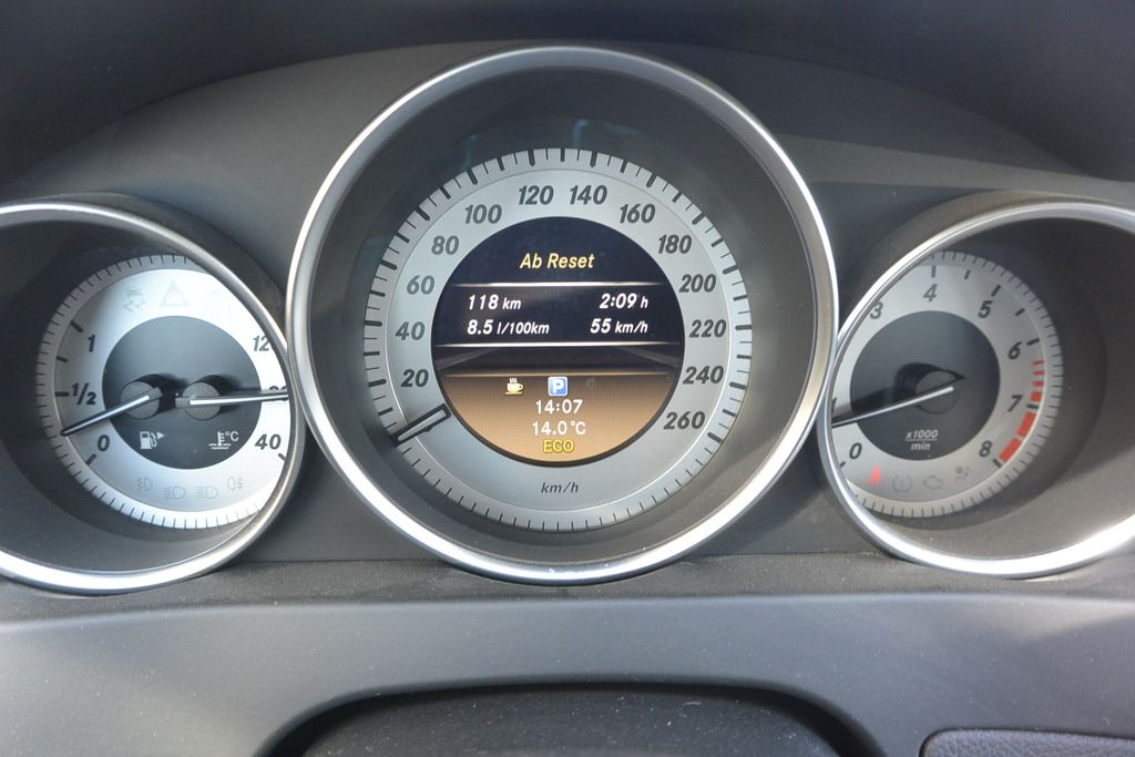 Mercedes-Benz C 180 1.8i Avandgarde 115kW