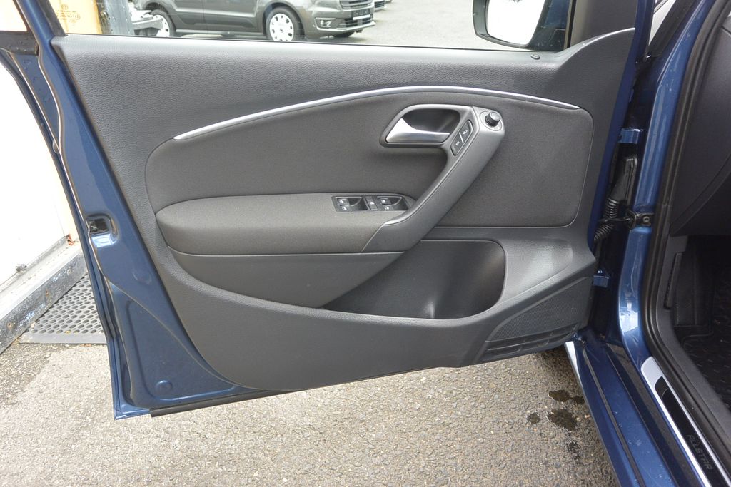 Volkswagen Polo 1.0MPi 55kW
