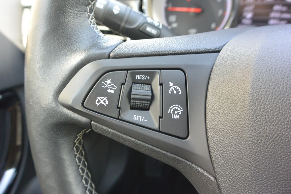Opel Astra 1.2i 96kW