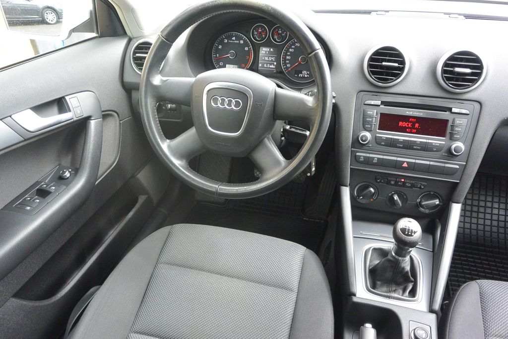 Audi A3 1.2TFSi 77kW ROZVODY+OLEJ+Xenon