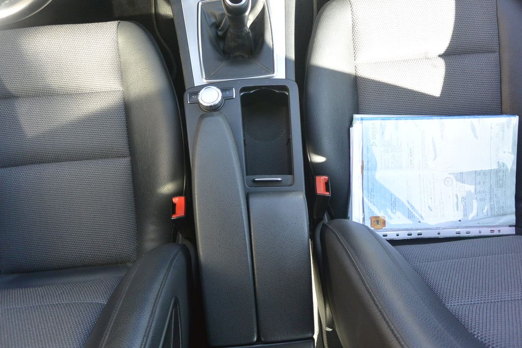 Mercedes-Benz C 180 1.8i Avandgarde 115kW