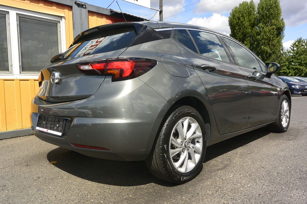 Opel Astra 1.2i 96kW