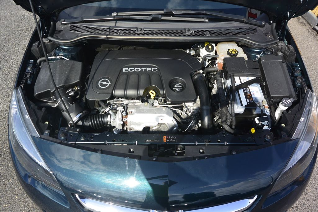 Opel Astra 1.6CDTi 100kW