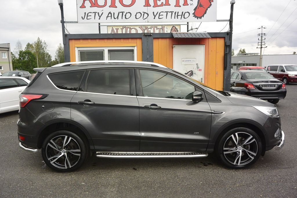 Ford Kuga 2.0TDCi 4×4 AT  Titanium 132kW