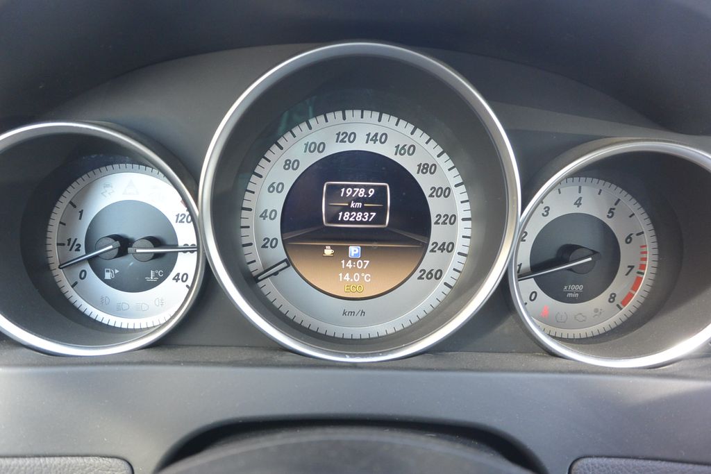 Mercedes-Benz C 180 1.8i Avandgarde 115kW