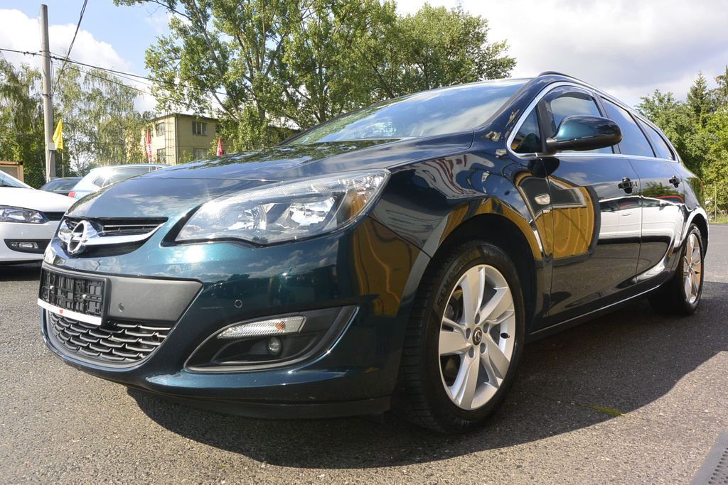 Opel Astra 1.6CDTi 100kW