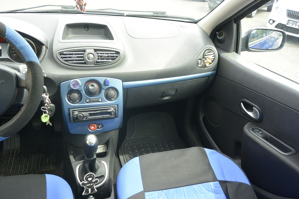 Renault Clio 1.2i
