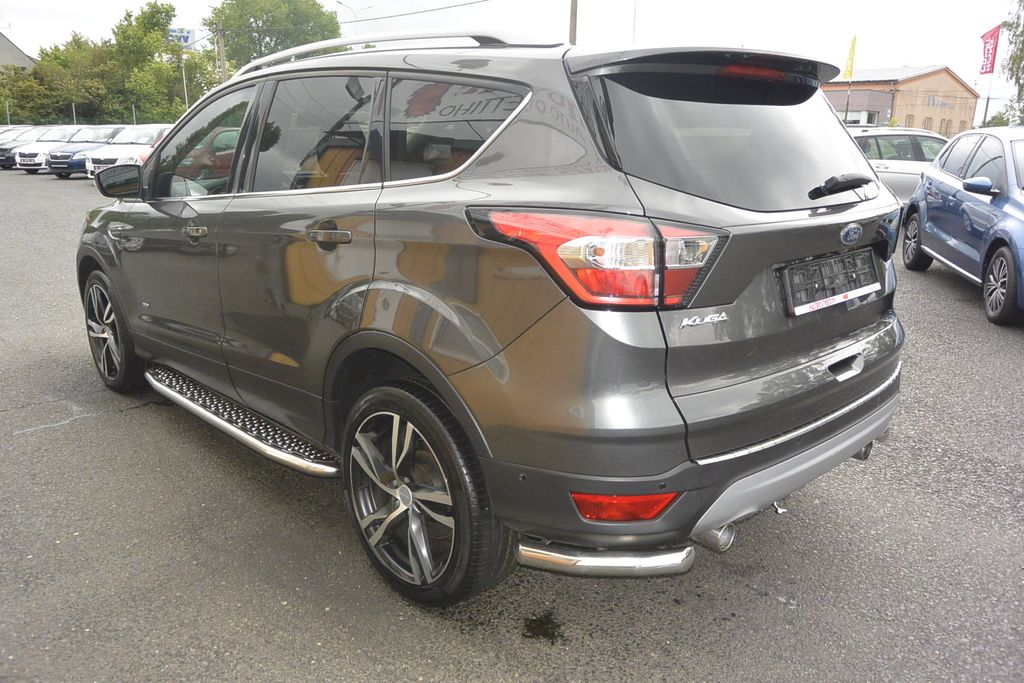 Ford Kuga 2.0TDCi 4×4 AT  Titanium 132kW