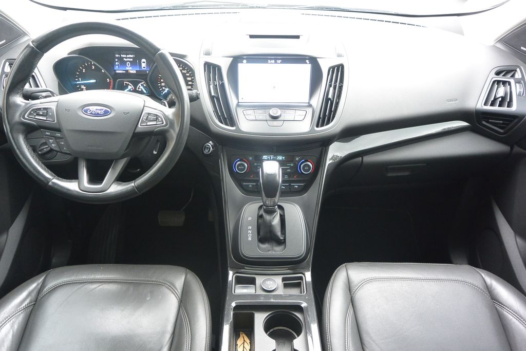 Ford Kuga 2.0TDCi 4×4 AT  Titanium 132kW