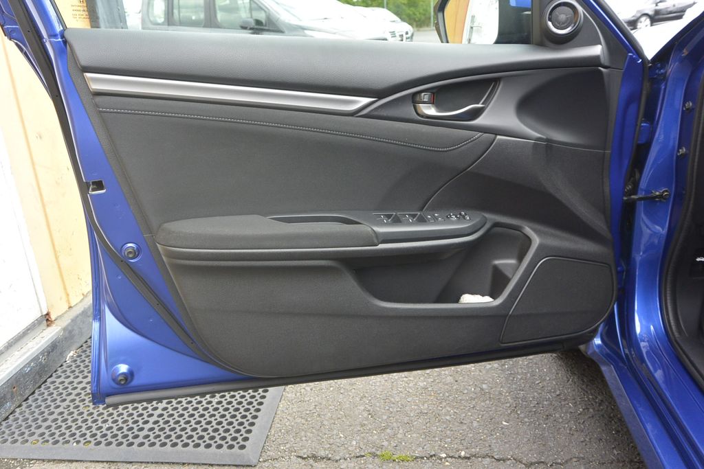 Honda Civic 1.0VTEC 95kW