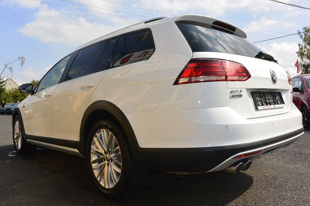 Volkswagen Golf 2.0TDi Alltrack DSG 4×4 DPH