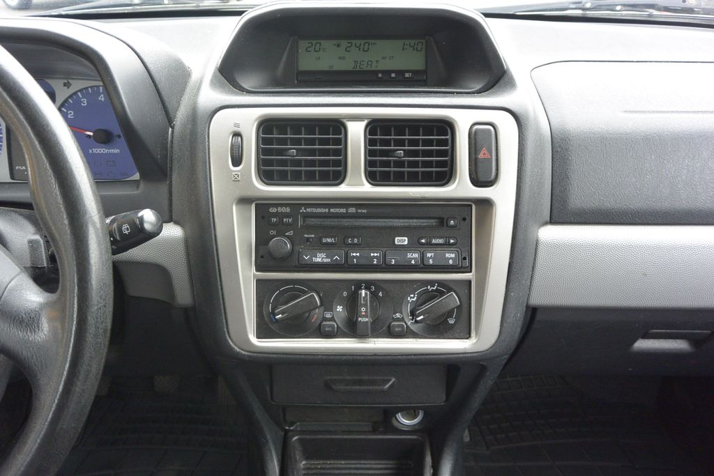 Mitsubishi Pajero Pinin 1.8i 4×4