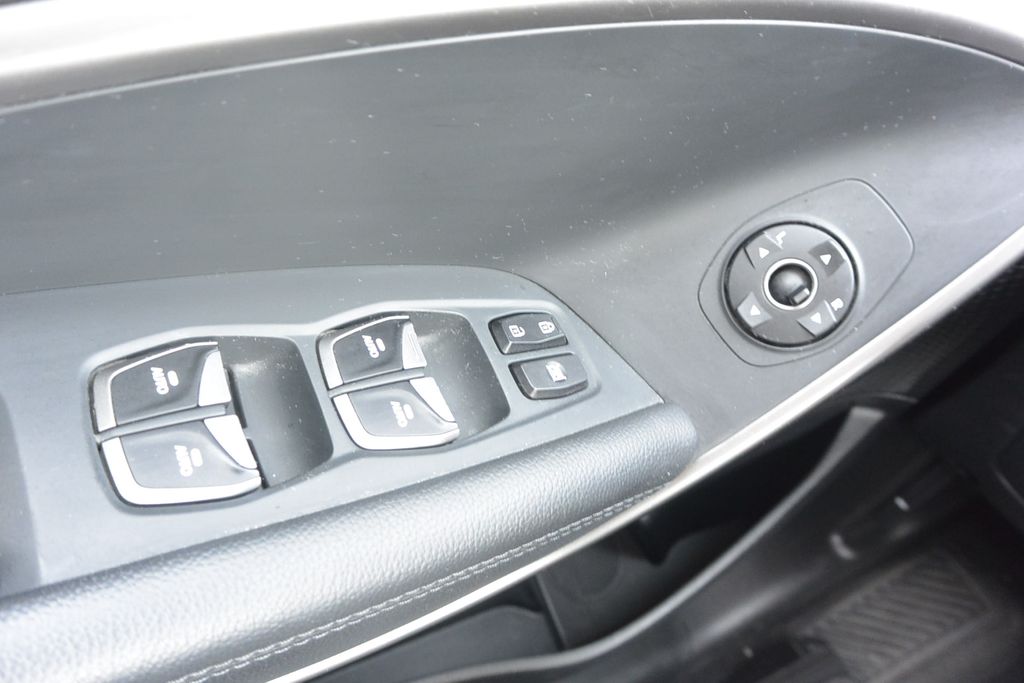 Hyundai Santa Fe 2.0CRDi 70tis km!!