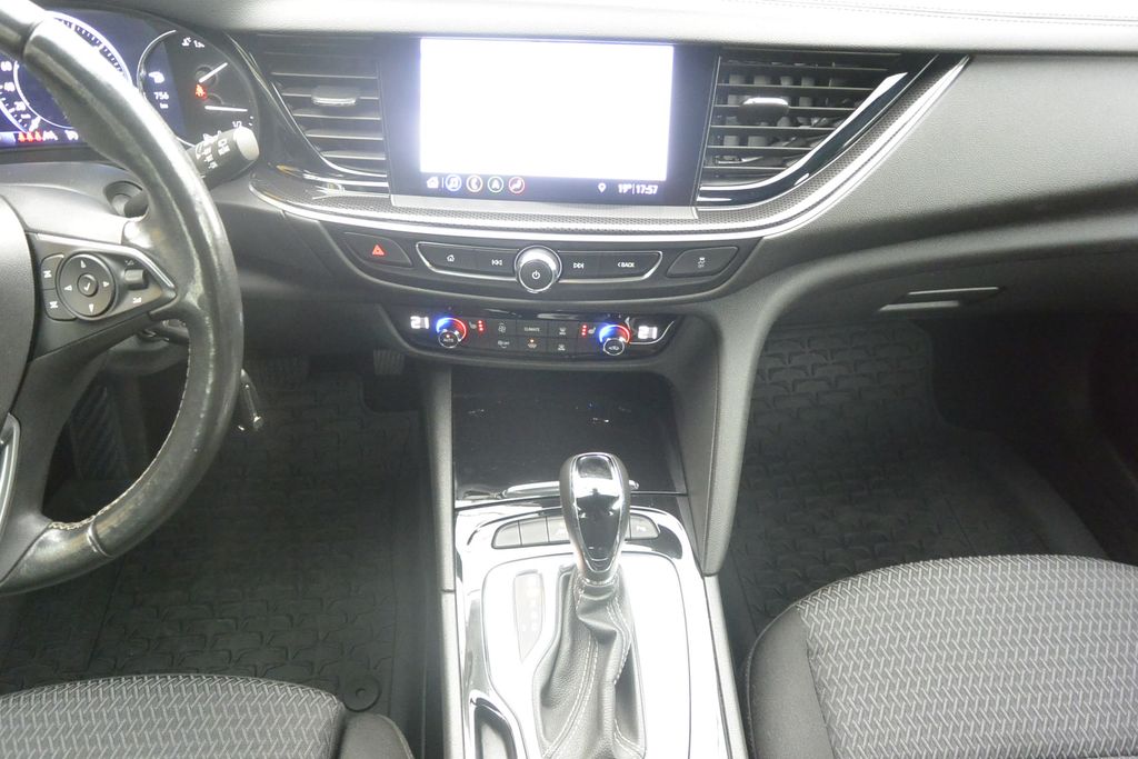 Opel Insignia 2.0CDTi 128kW*AT*NAVI