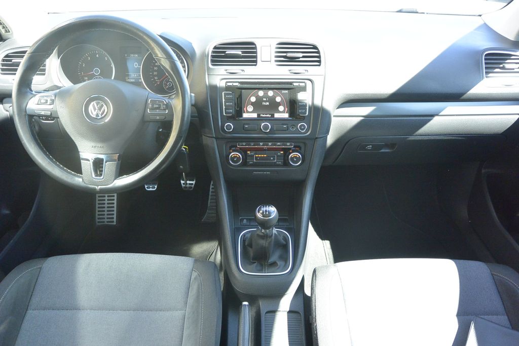 Volkswagen Golf 1.2TSi STYLE *PANO*NAVI