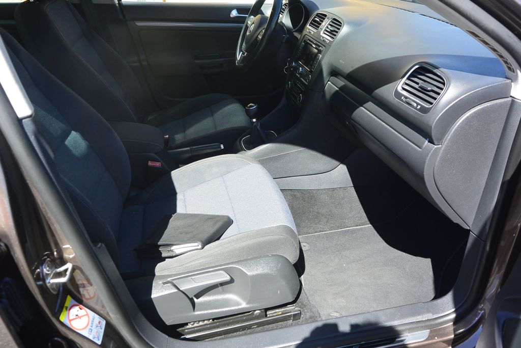 Volkswagen Golf 1.2TSi STYLE *PANO*NAVI