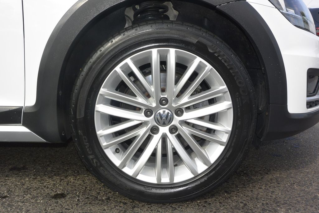 Volkswagen Golf 2.0TDi Alltrack DSG 4×4 DPH