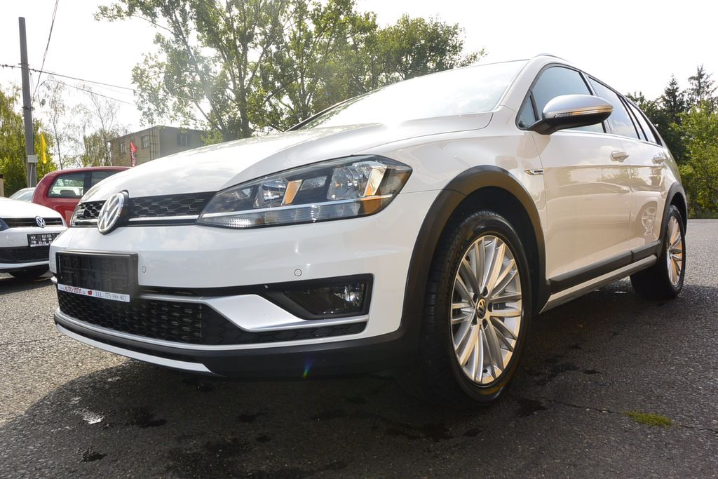 Volkswagen Golf 2.0TDi Alltrack DSG 4×4 DPH