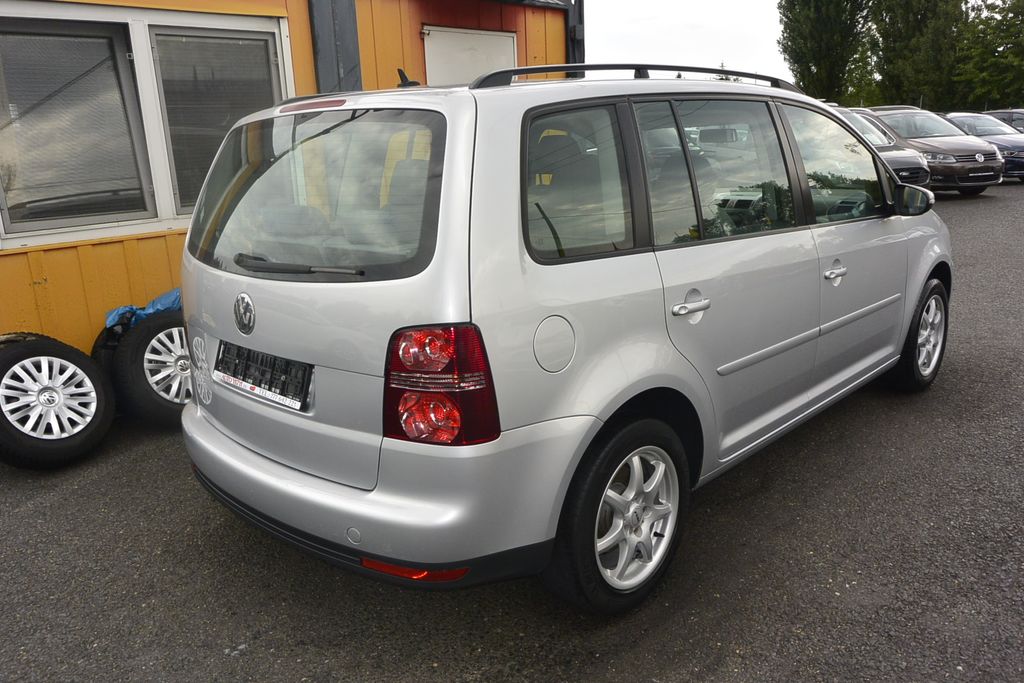Volkswagen Touran 1.4TSi 7míst