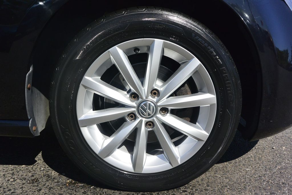 Volkswagen Golf 1.6TDi 81kW *ROZVODY*BRZDY