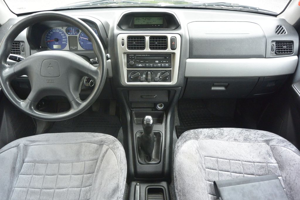 Mitsubishi Pajero Pinin 1.8i 4×4