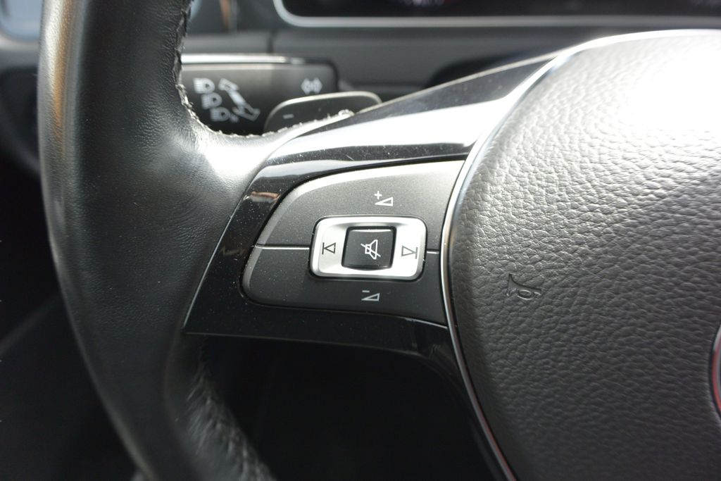 Volkswagen Golf 2.0TDi Alltrack DSG 4×4 DPH