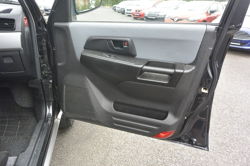 Mitsubishi Pajero Pinin 1.8i 4×4