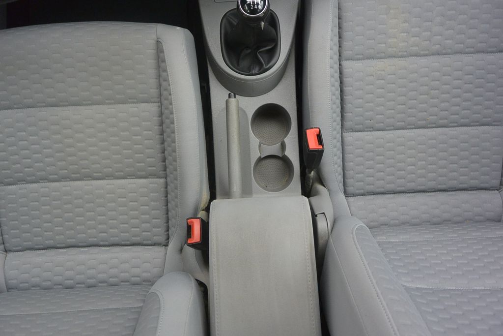 Volkswagen Touran 1.4TSi 7míst