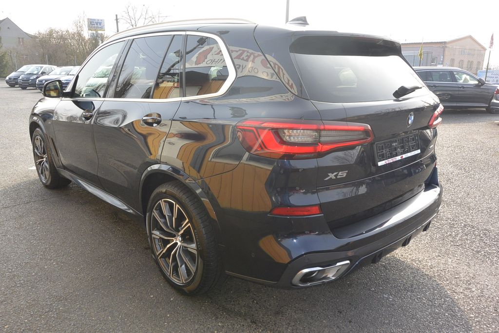 BMW X5 30d xDrive MPaket Swarovski