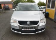Volkswagen Touran 1.4TSi 7míst