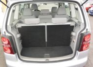 Volkswagen Touran 1.4TSi 7míst