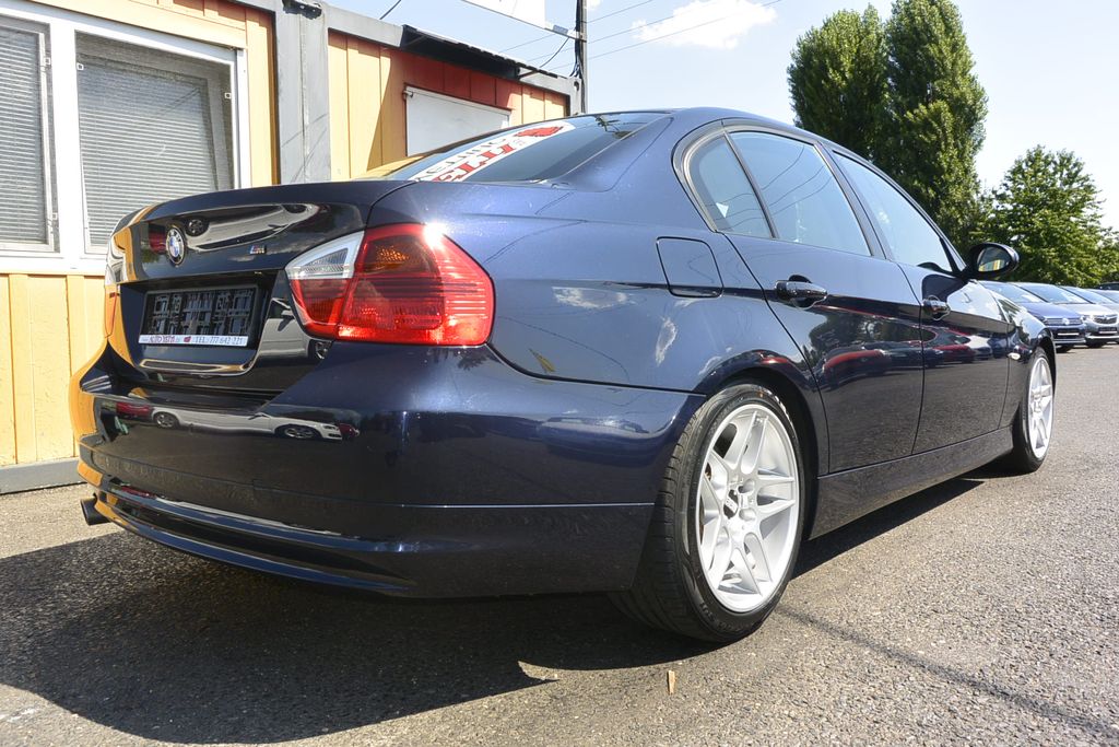 BMW 318 2.0i