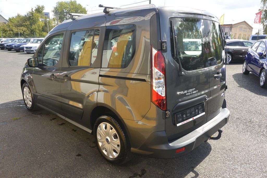 Ford Tourneo Connect 1.5TDCi 88kW LUXUS výbava i stav