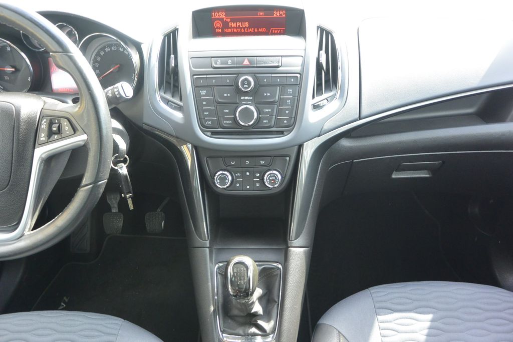 Opel Zafira 2.0CDTi * 7míst