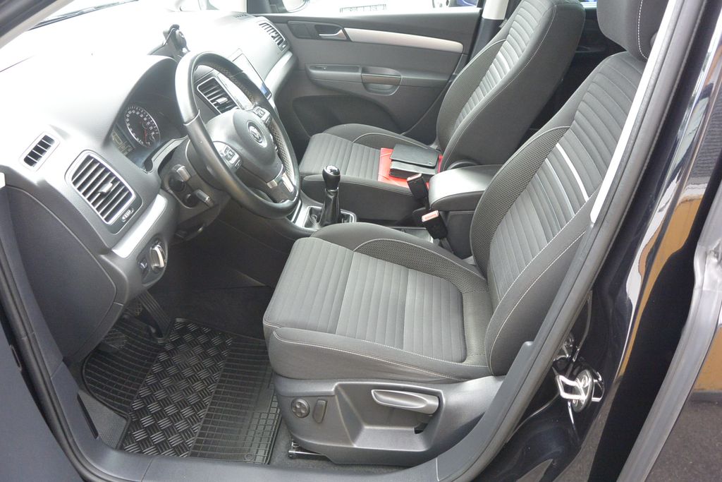 Volkswagen Sharan 2.0TDi