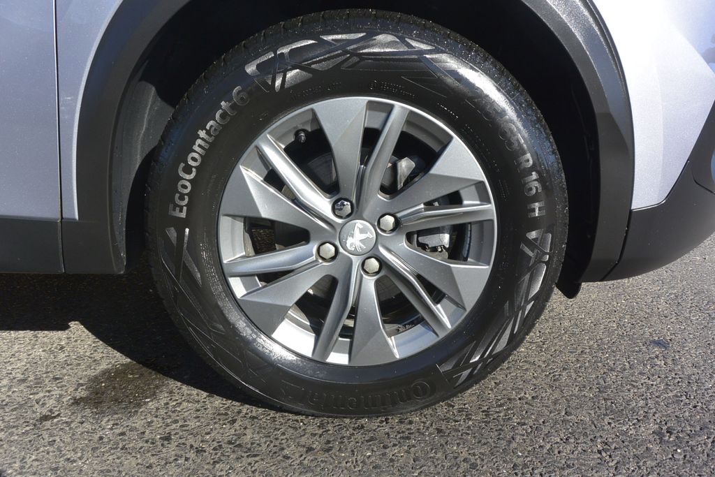 Peugeot 2008 1.2 PureTech 1.maj.ČR