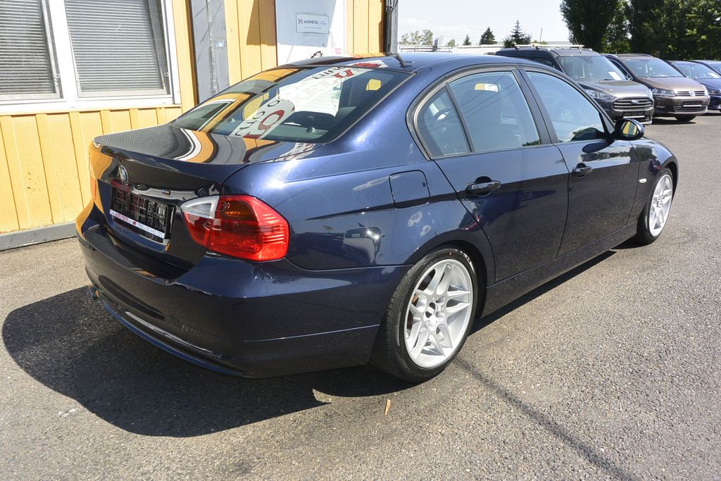 BMW 318 2.0i
