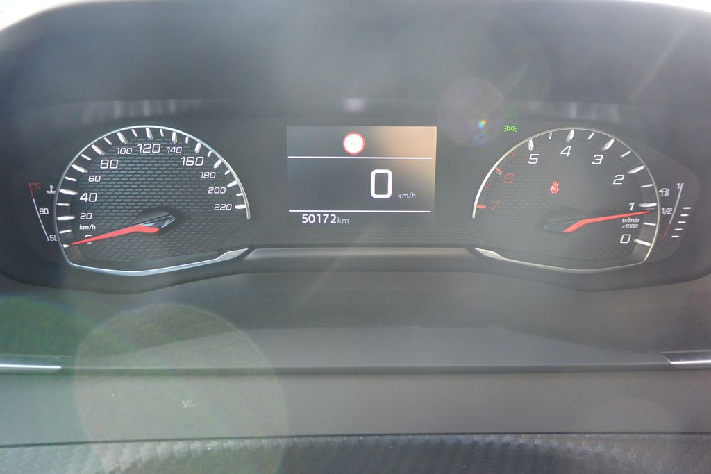 Peugeot 2008 1.2 PureTech 1.maj.ČR