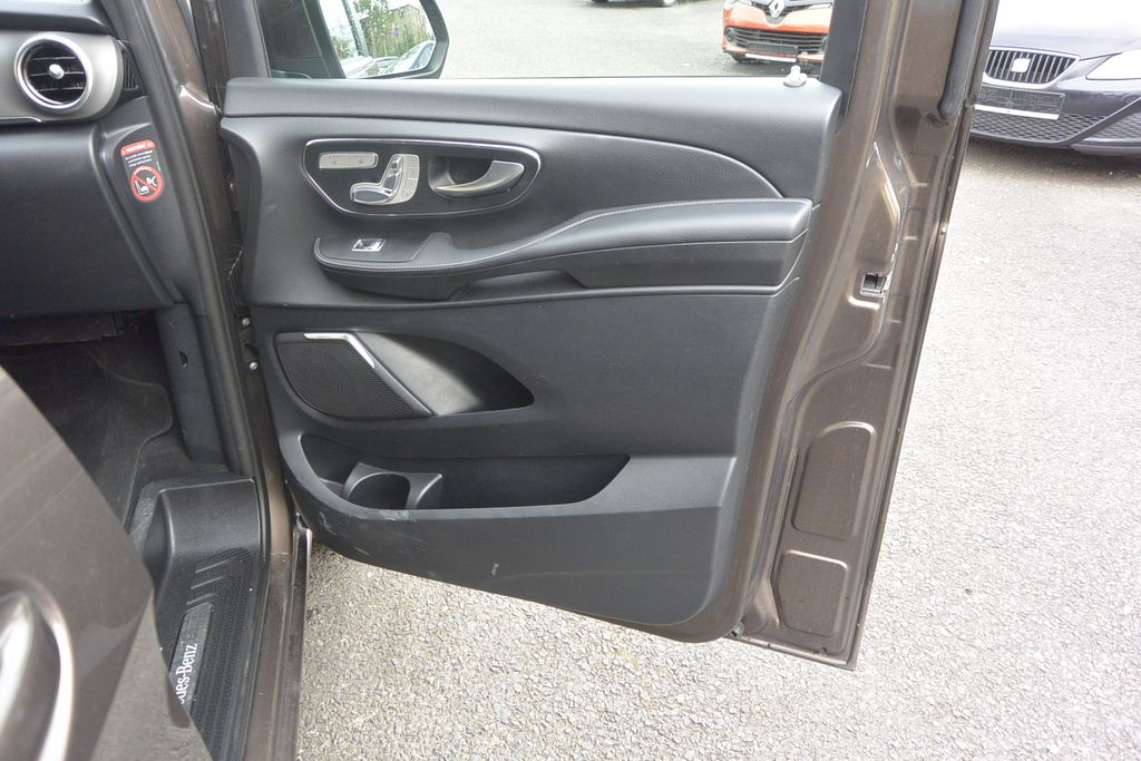 Mercedes-Benz V 250 2.2CDi AVANTGARDE 4Matic *XL*DPH*