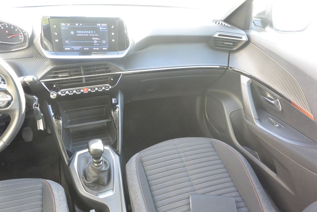 Peugeot 2008 1.2 PureTech 1.maj.ČR