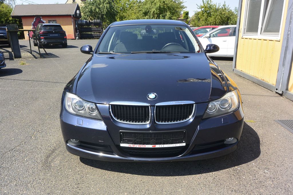 BMW 318 2.0i