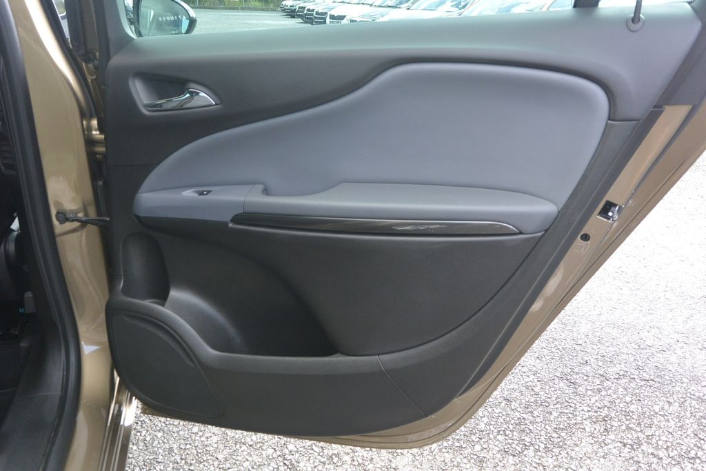 Opel Zafira 2.0CDTi * 7míst