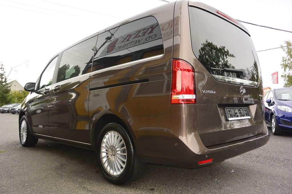 Mercedes-Benz V 250 2.2CDi AVANTGARDE 4Matic *XL*DPH*