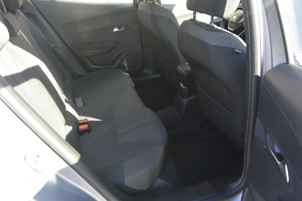 Peugeot 2008 1.2 PureTech 1.maj.ČR