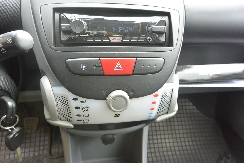 Citroën C1 1.0i 5dv