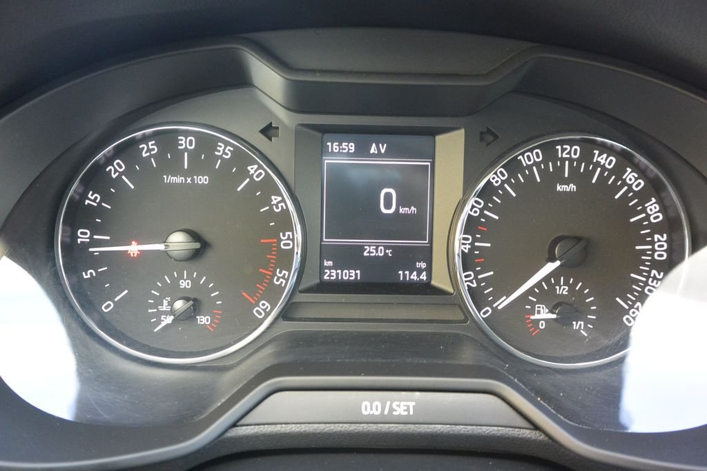 Škoda Octavia 2.0TDi ELEGANCE * WEBASTO