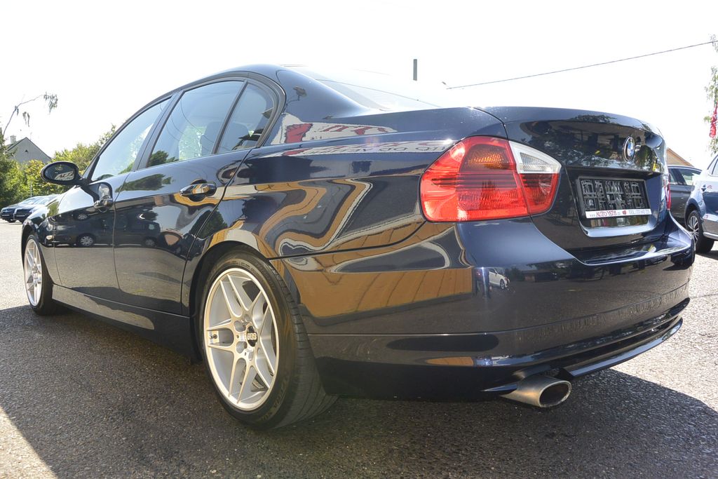 BMW 318 2.0i