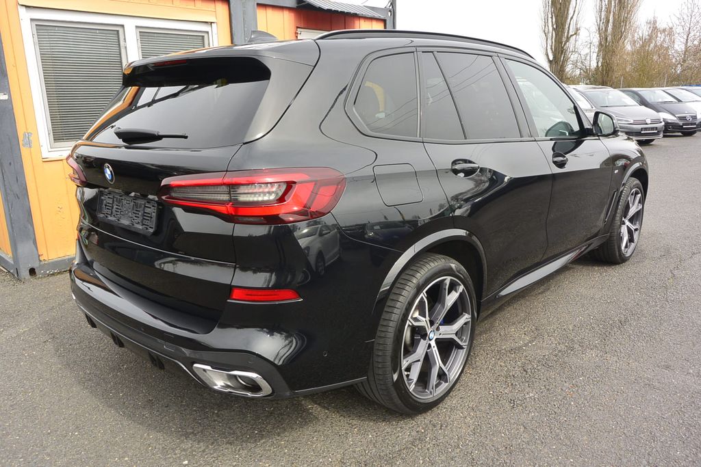 BMW X5 40D XDrive M Paket * DPH