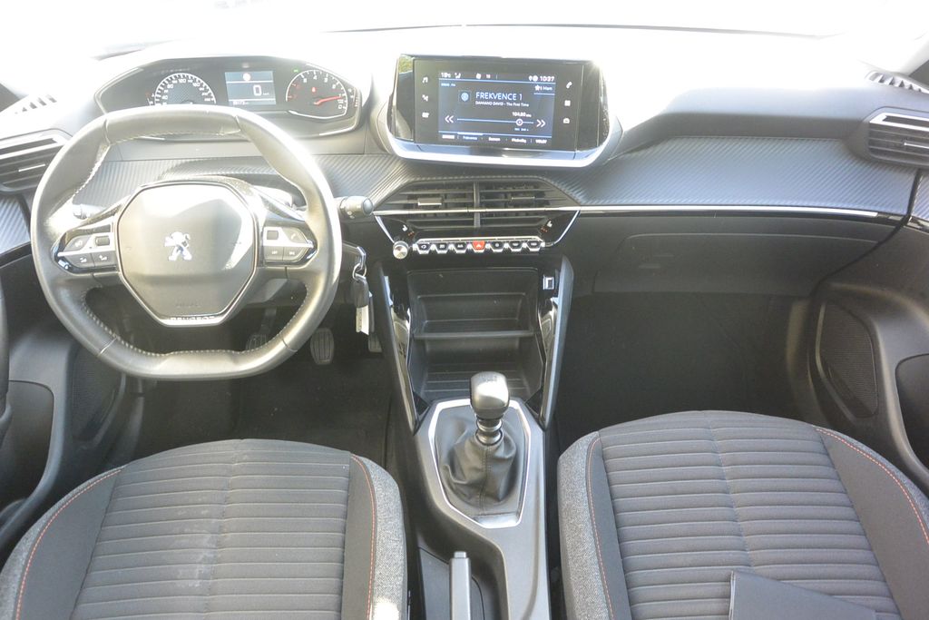Peugeot 2008 1.2 PureTech 1.maj.ČR