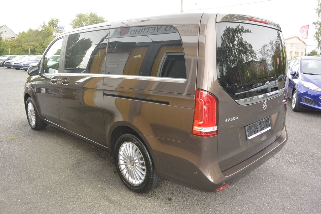 Mercedes-Benz V 250 2.2CDi AVANTGARDE 4Matic *XL*DPH*